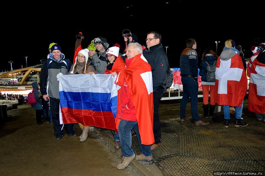 Народ ждет победы Александра Зубкова Красная Поляна, Россия