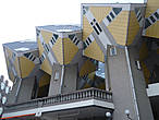 знаменитые Роттердамские кубические дома
