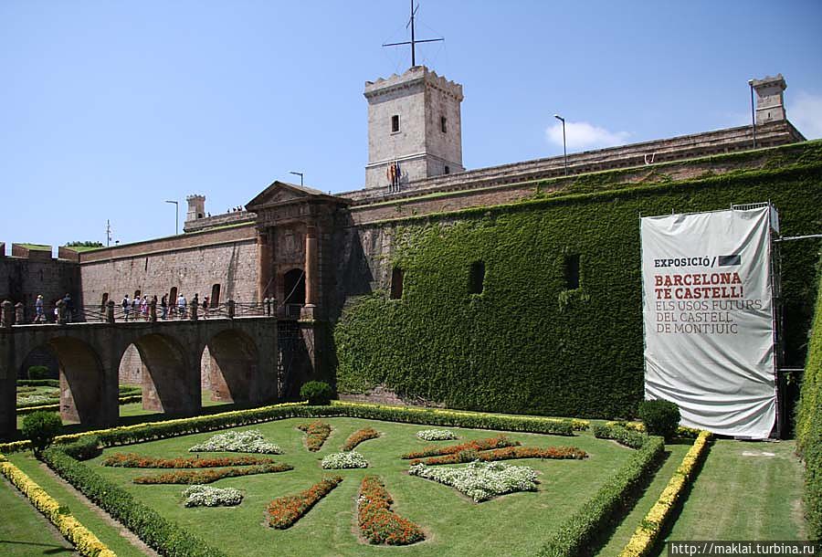 Крепость Монтжуик. Фото из интернета. Барселона, Испания