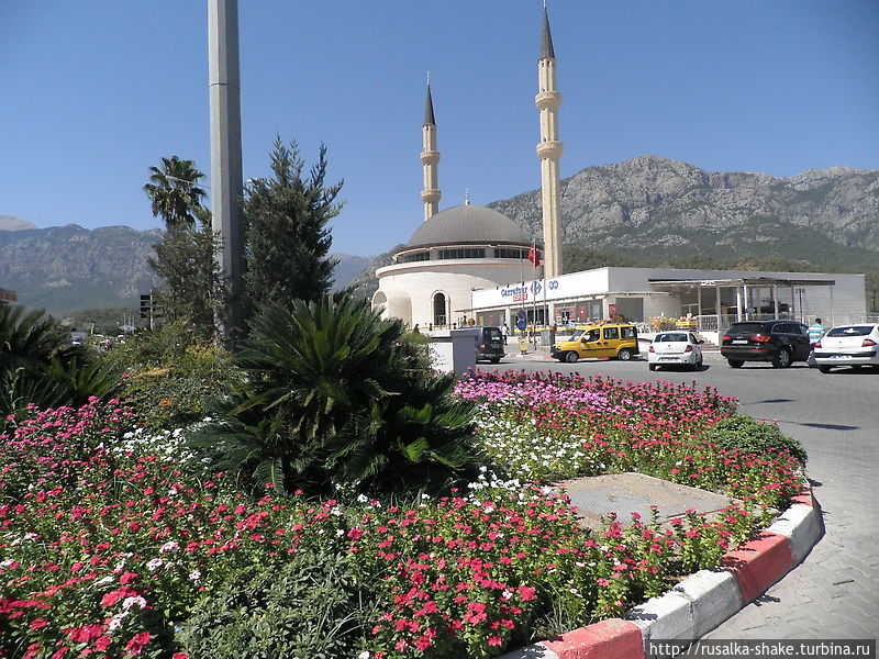 Взгляд   из женской половины Кемер, Турция