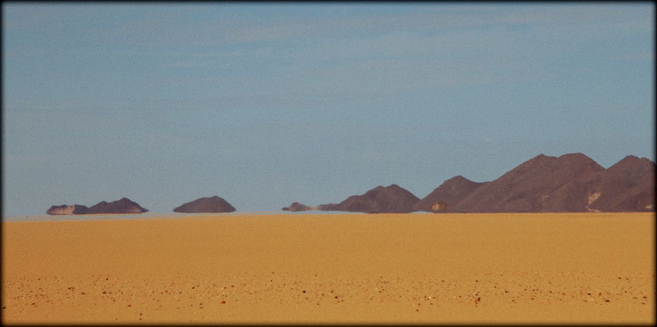 Алжирская Сахара, день четвёртый — петроглифы и миражи Тассилин-Адджер Национальный Парк, Алжир