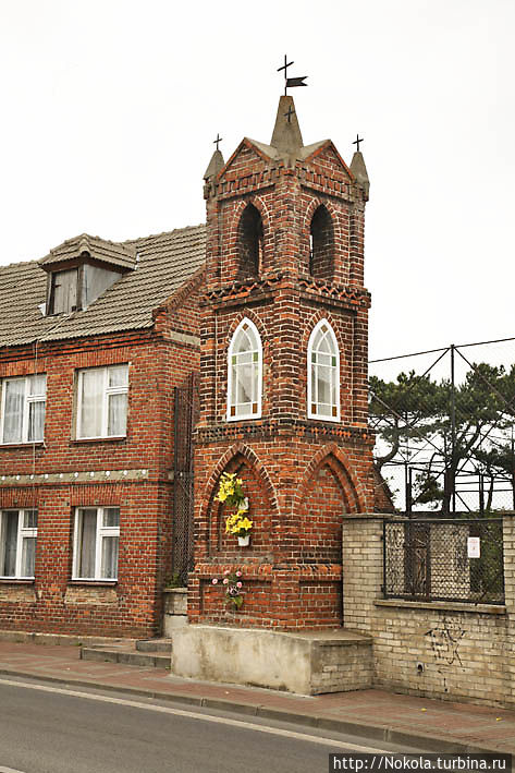 Часовня в память о шторме 1899 года Часовня в память о шторме 1899 года