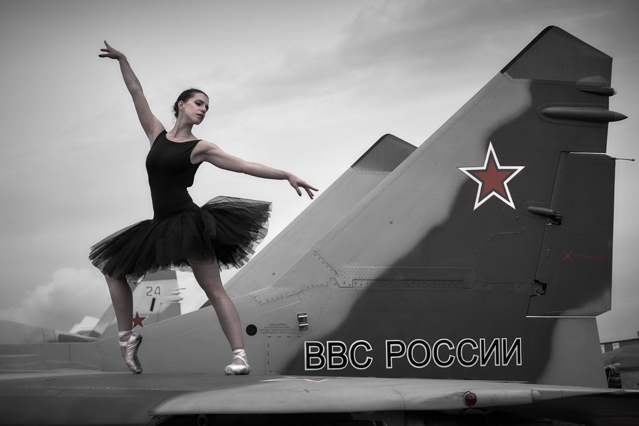 Черный лебедь на МАКСе Жуковский, Россия Черный лебедь на МАКСе Жуковский, Россия