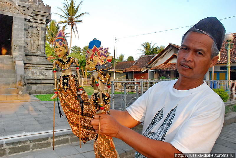 Чанди Павон для бога богатства Боробудур, Индонезия