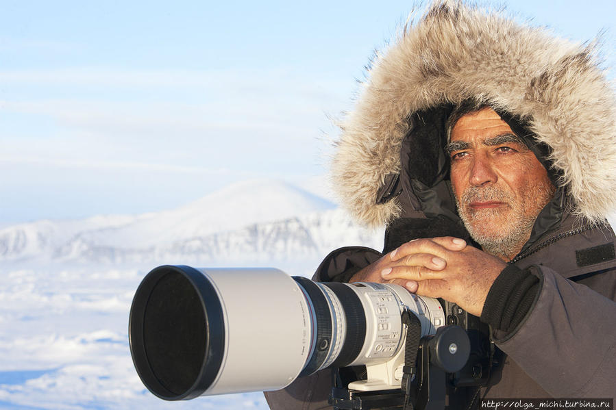 Амос Нахум Амос Нахум