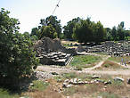 Развалины акрополя и церкви