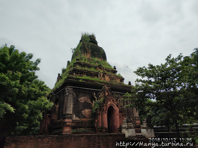 Древняя Amarapura Pahtotawgyi pagoda 10-го века. Фото из интернета Амарапура, Мьянма