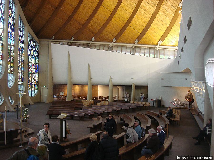 Сегодня, на площади Старого рынка — церковь, ставшая свидетельницей казни. Сегодня, на площади Старого рынка — церковь, ставшая свидетельницей казни.