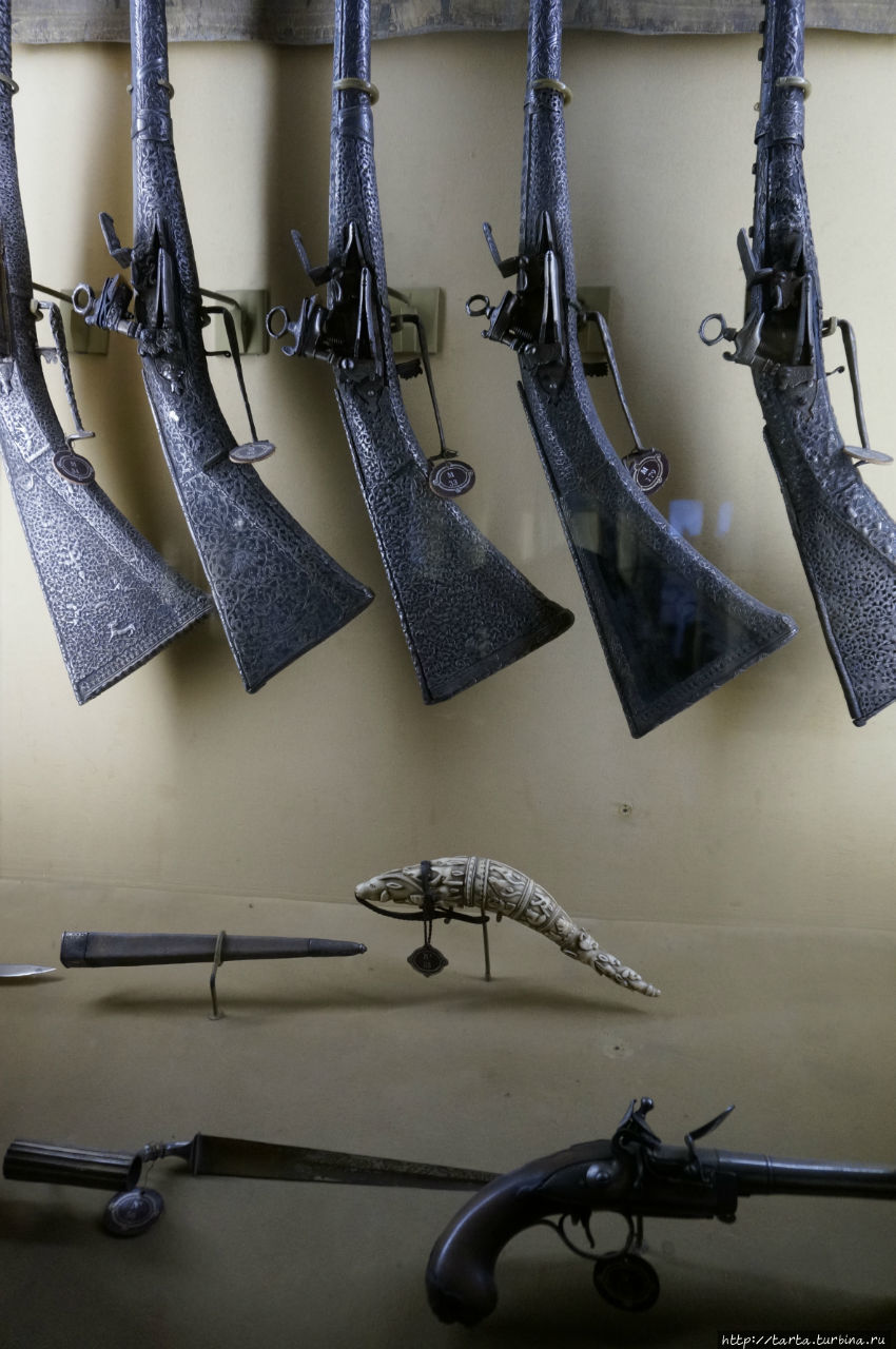Оружие как произведение искусства Турин, Италия