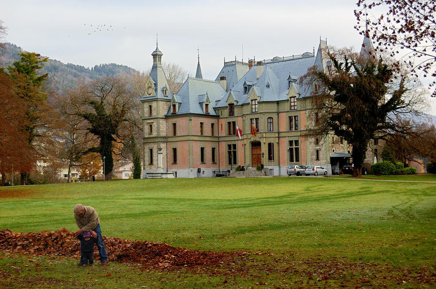 Замок Шадау (1854) Тун, Швейцария