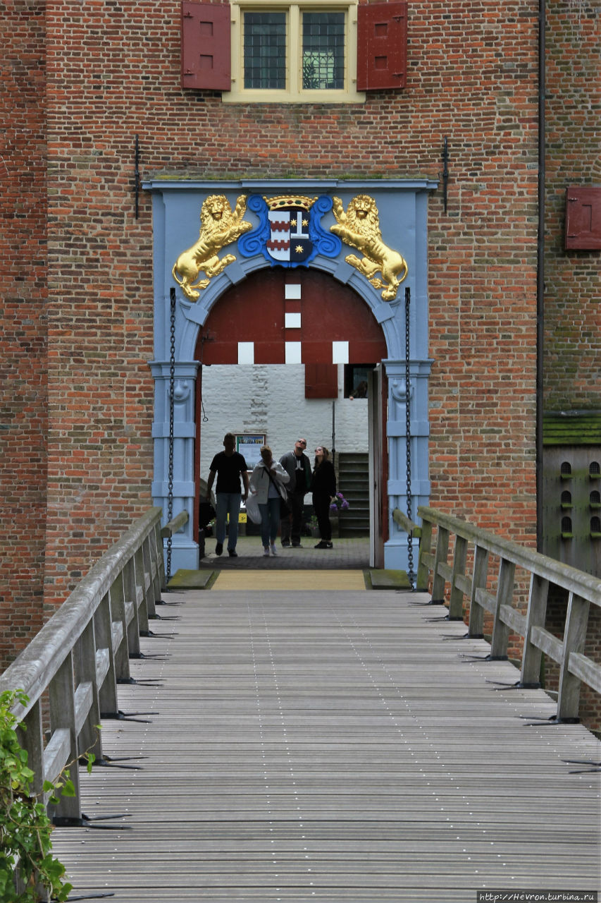Замок Аммерсоен Аммерзоден, Нидерланды