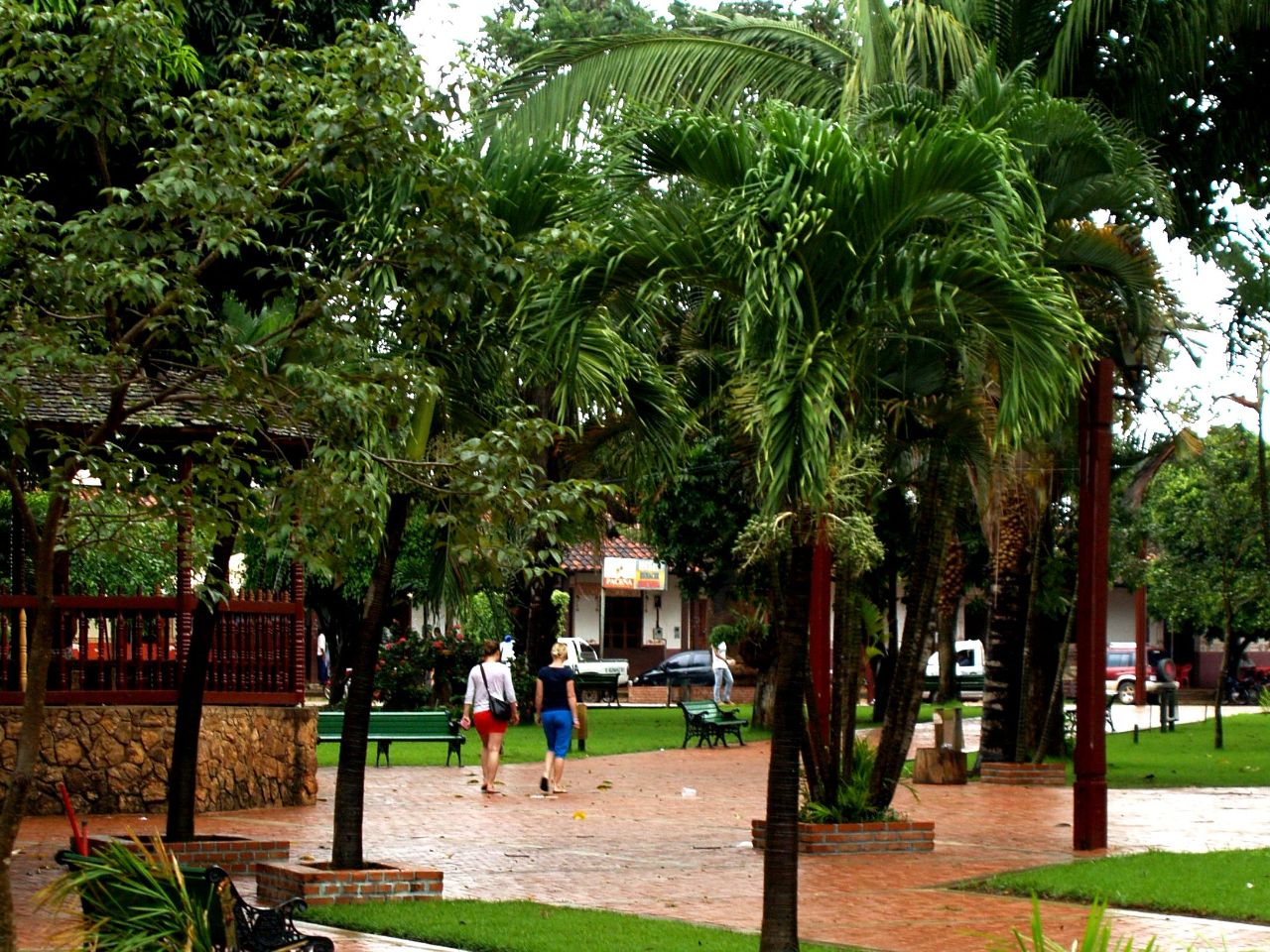 Площадь 31-го Июля Сан-Игнасио-де-Веласко, Боливия