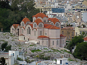 Храм возле древней Агоры