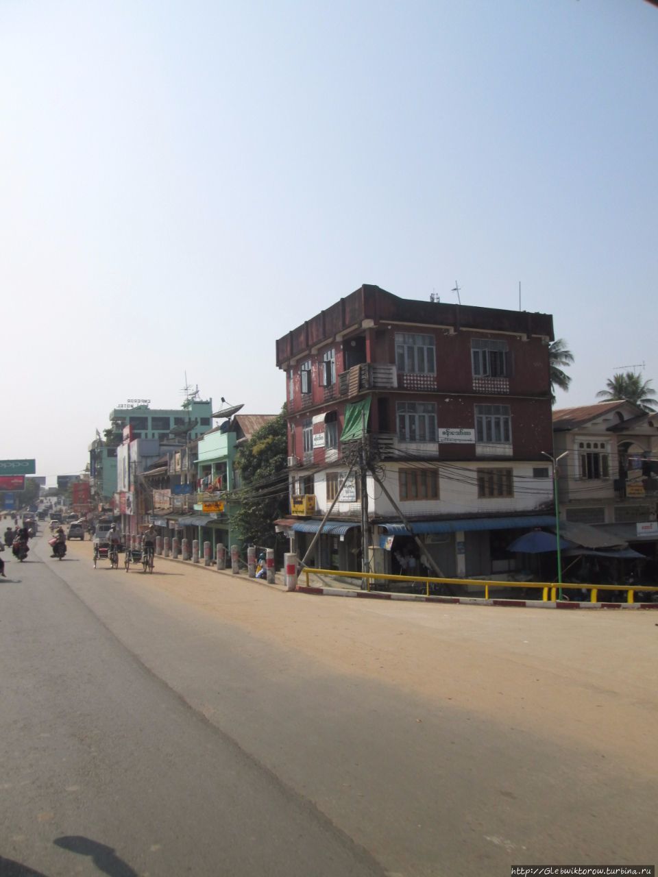 Поездка в Янгон транзитом через Баго Багоу, Мьянма