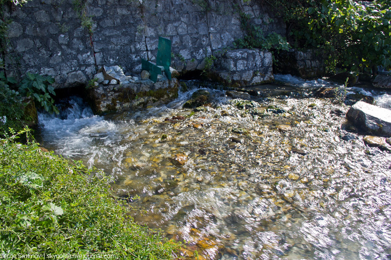 Самая короткая в мире река Гагра, Абхазия