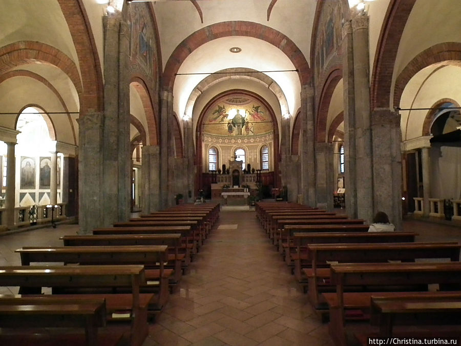 Базилика Сан Бабила Милан, Италия