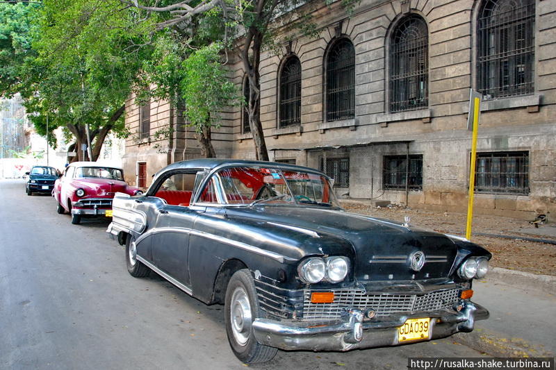 Кубинский автопарк, размышления на дороге Гавана, Куба