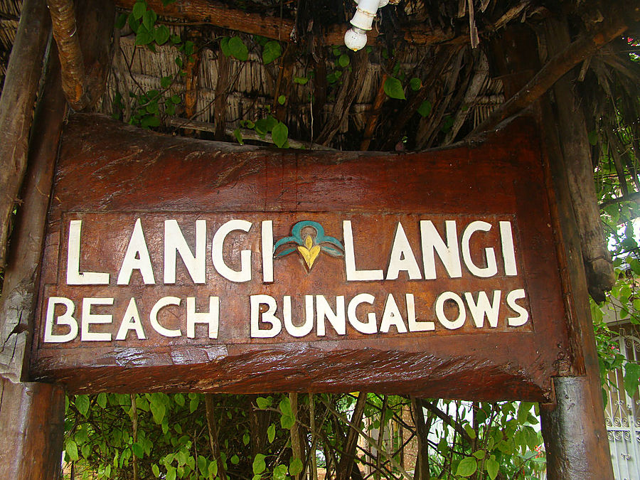 Langi Langi Beach Bungalows Остров Занзибар, Танзания