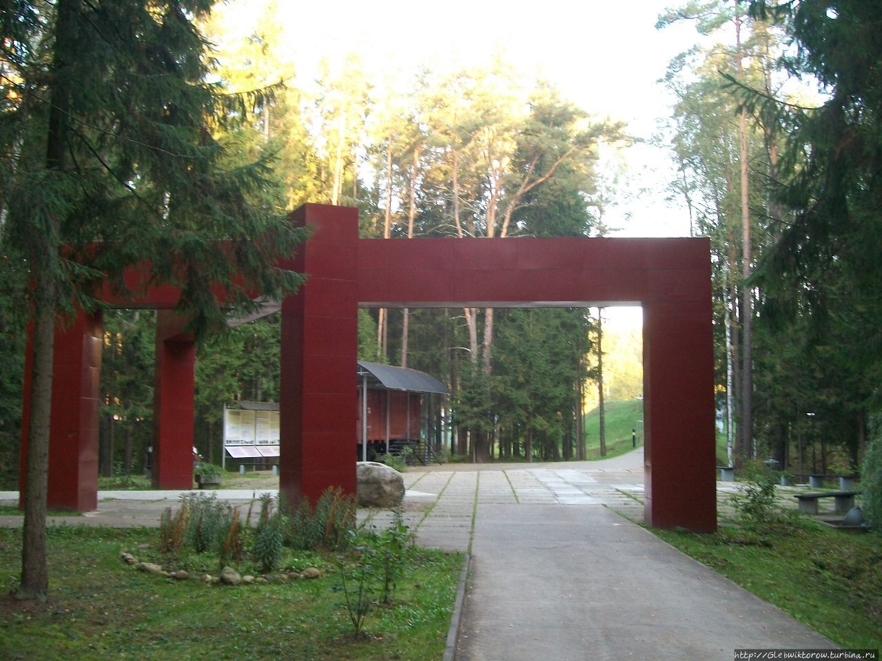 Посещение Катыни сентябрьским утром Катынь, Россия
