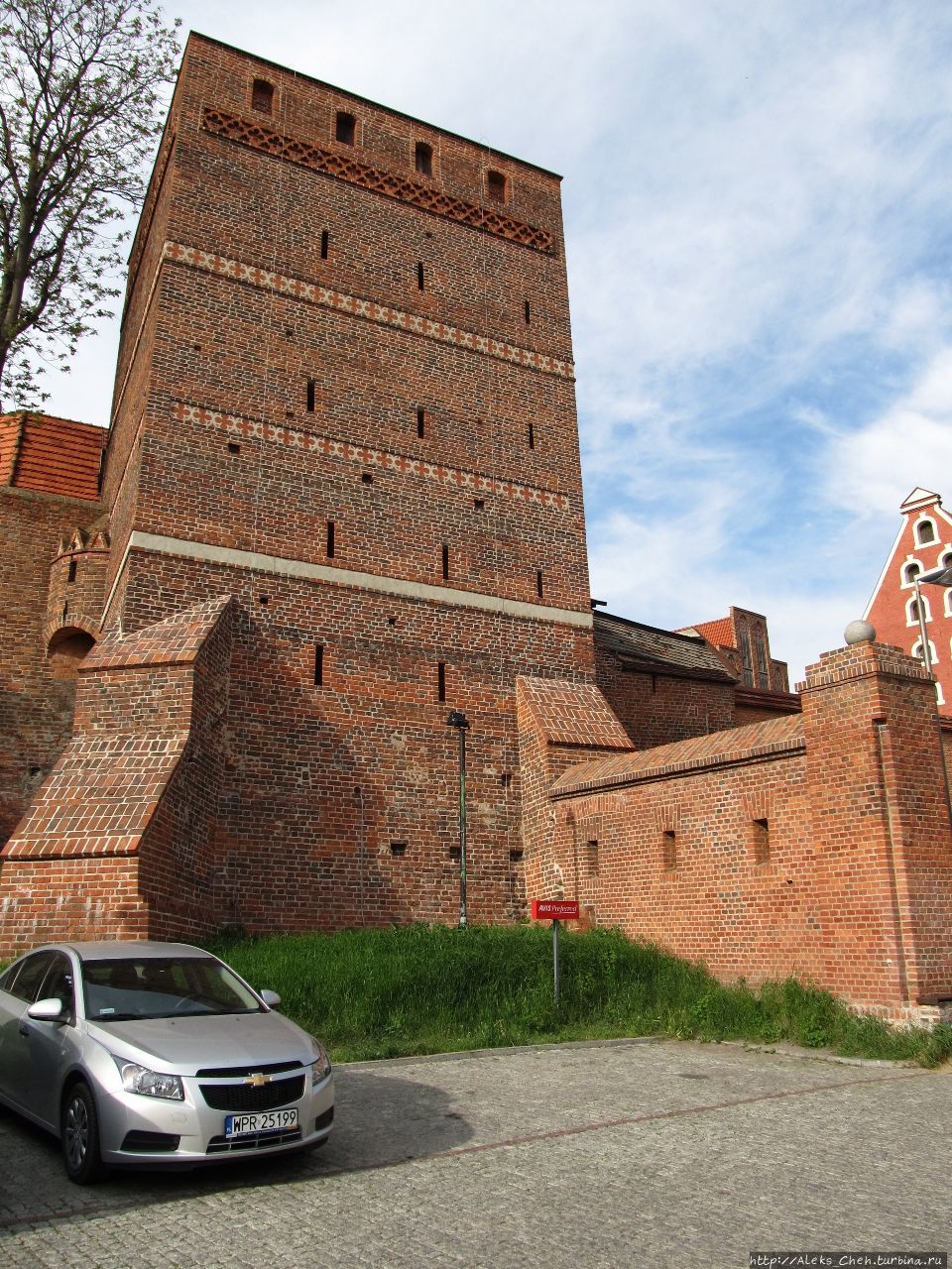Падающие башни Польши Торунь, Польша