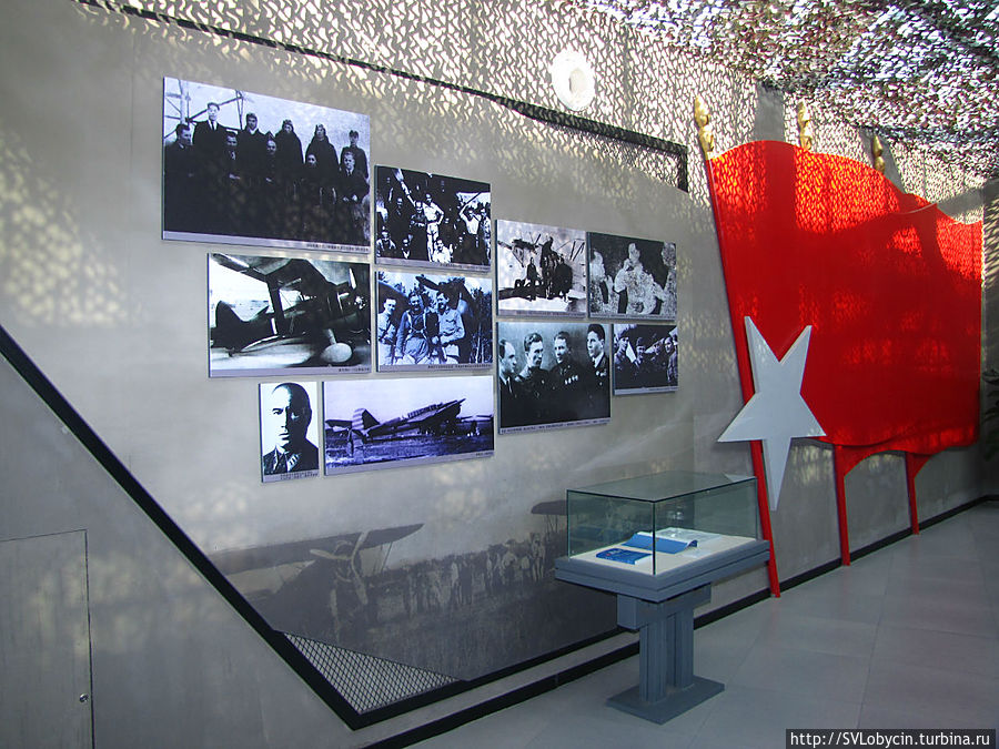 Экспозиции музея посвященные советским летчикам Нанкин, Китай