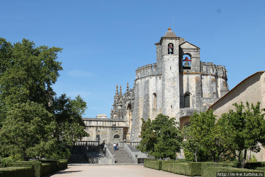 Замок и монастырь Христа Томар, Португалия