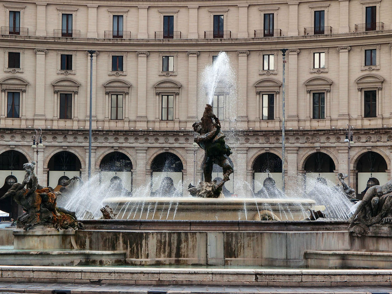 От фонтана до меридиана Рим, Италия