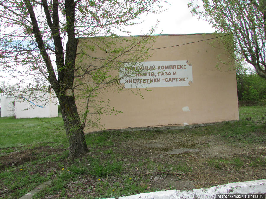 Перед памятью время бессильно... Саратов, Россия Перед памятью время бессильно... Саратов, Россия