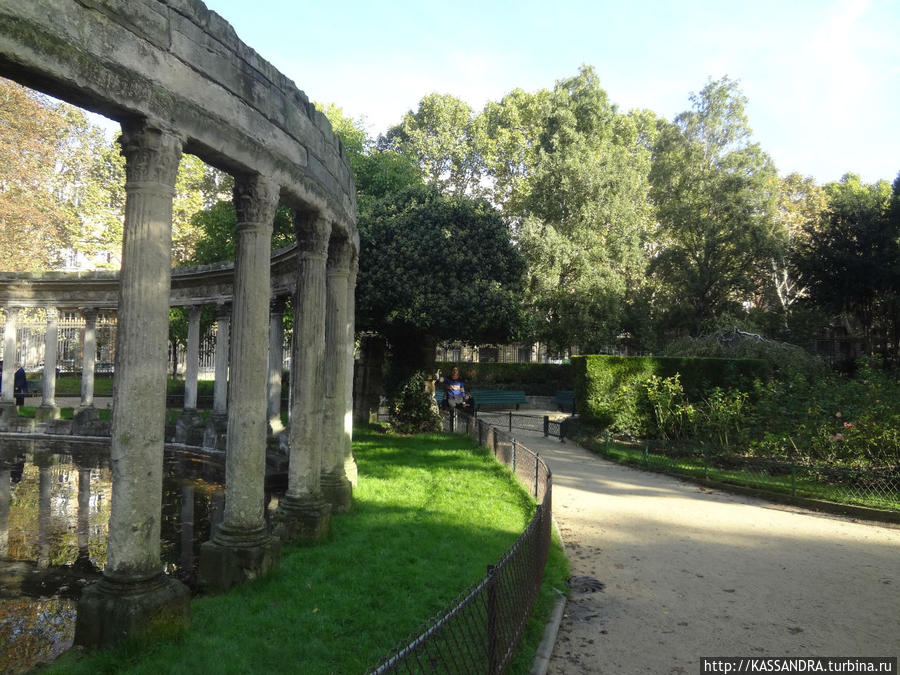 Русский храм в Париже Париж, Франция Русский храм в Париже Париж, Франция