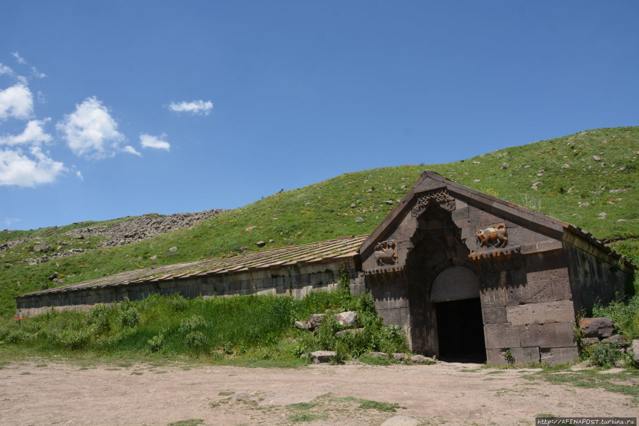 Селимский караван-сарай / Selim caravanserai