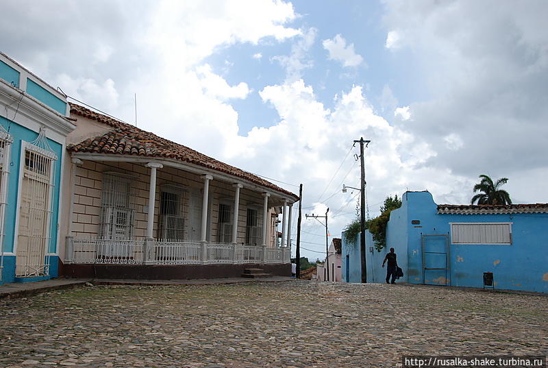 Площадь Майор — пройтись по сердцу Тринидад, Куба Площадь Майор — пройтись по сердцу Тринидад, Куба