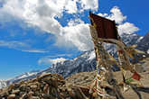 такой радостный и долгожданный перевал Bhena Lo (3860 метров), к одноименному городку Bhena теперь осталось не много спуститься, до 3820.