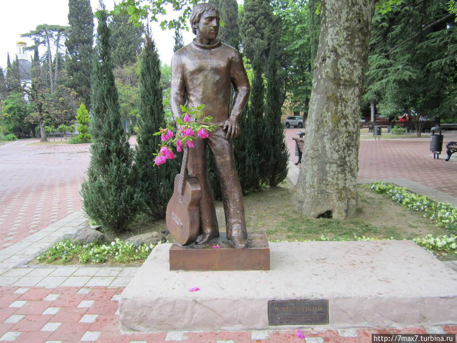 Памятник В.С. Высоцкому Сочи, Россия
