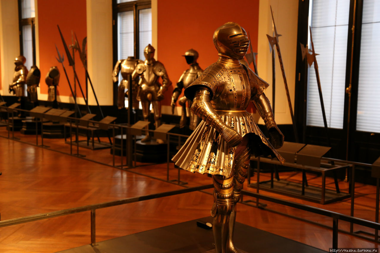 Музей средневекового оружия и доспехов. Заключительная часть Вена, Австрия