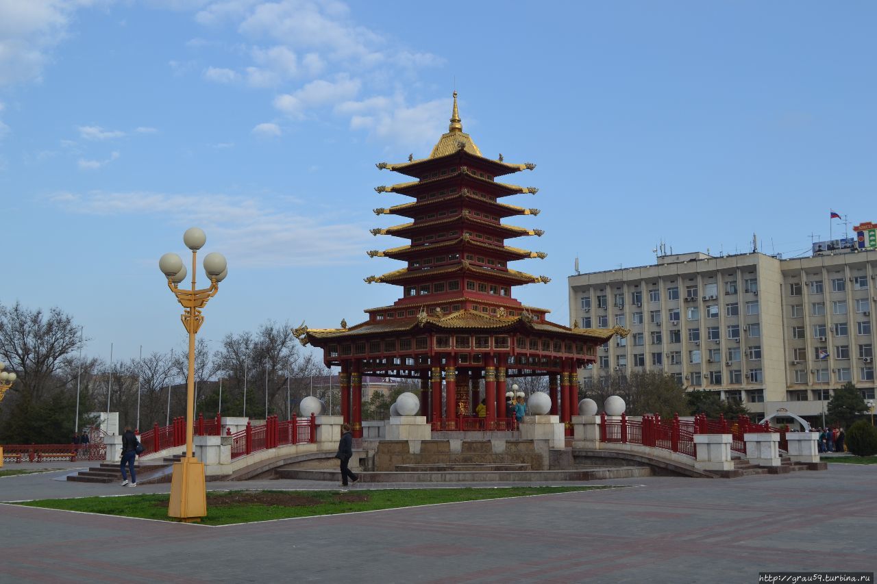 Пагода Семи Дней Элиста, Россия