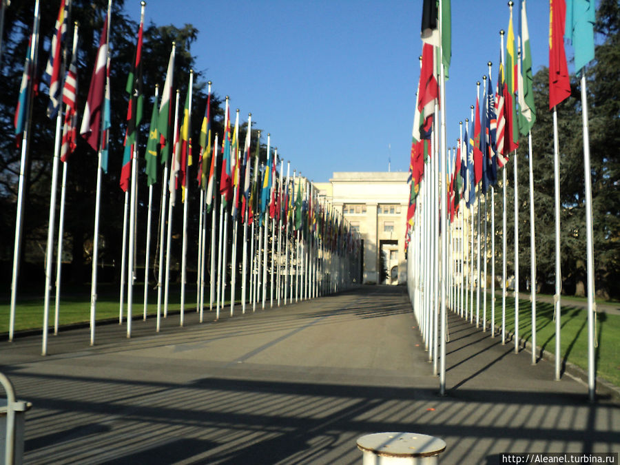 Главный вход в ООН в Женеве Женева, Швейцария