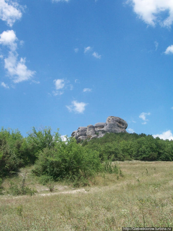 Прогулка по Каралезской долине Бахчисарай, Россия Прогулка по Каралезской долине Бахчисарай, Россия