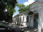 Дом-музей писателя И. Василенко (ул. Чехова, 88).