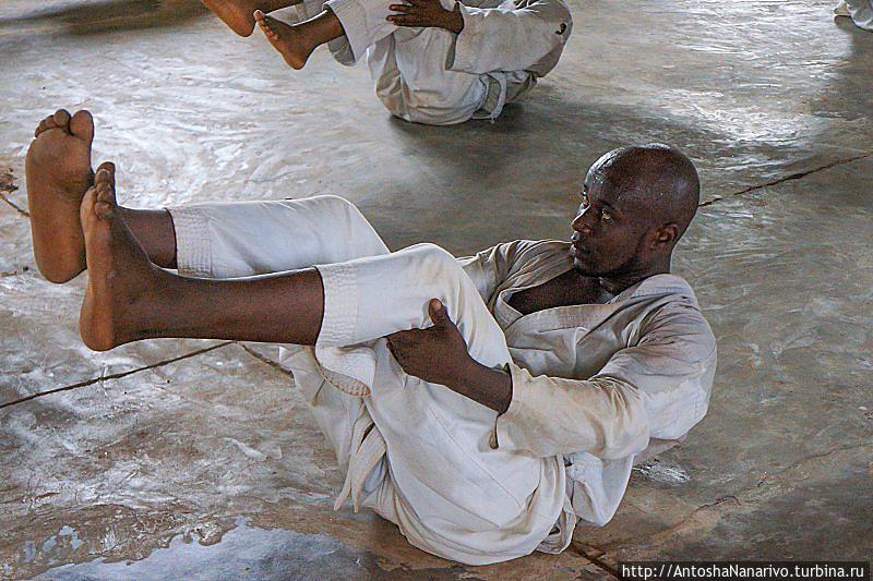 Сибирский сэнсэй Кигали, Руанда Сибирский сэнсэй Кигали, Руанда