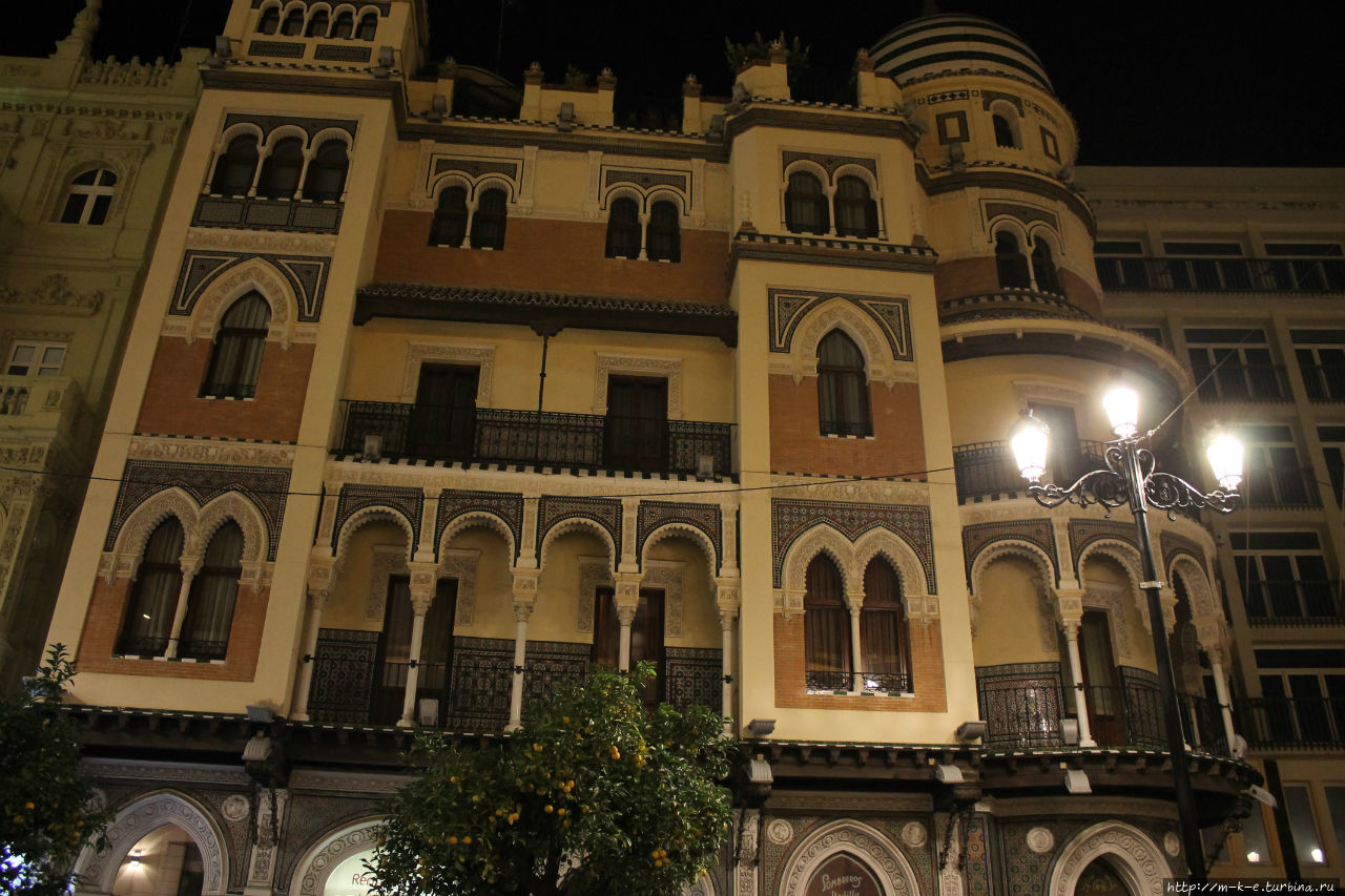 Ночная Севилья Севилья, Испания Ночная Севилья Севилья, Испания