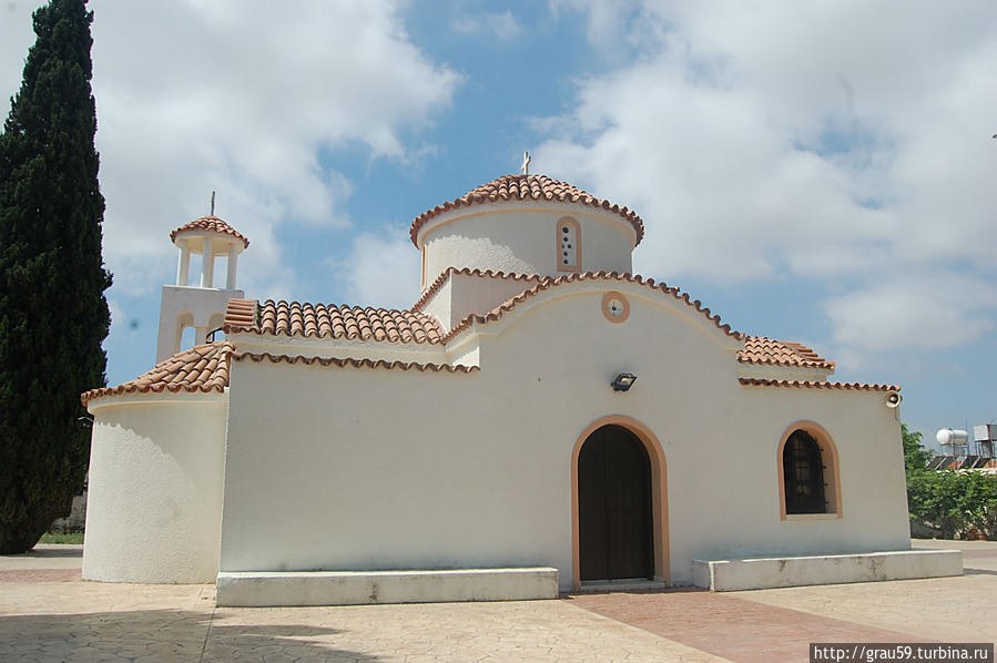 Церковь Святого Корнилия Паралимни, Кипр