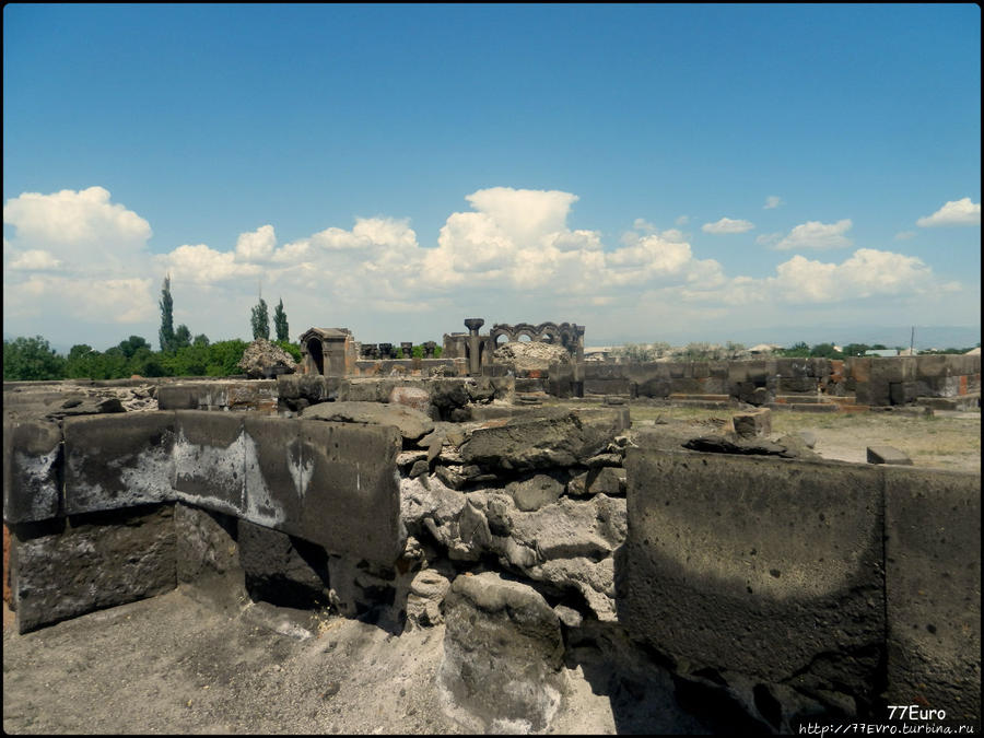 Армения полна археологических чудес Гарни, Армения