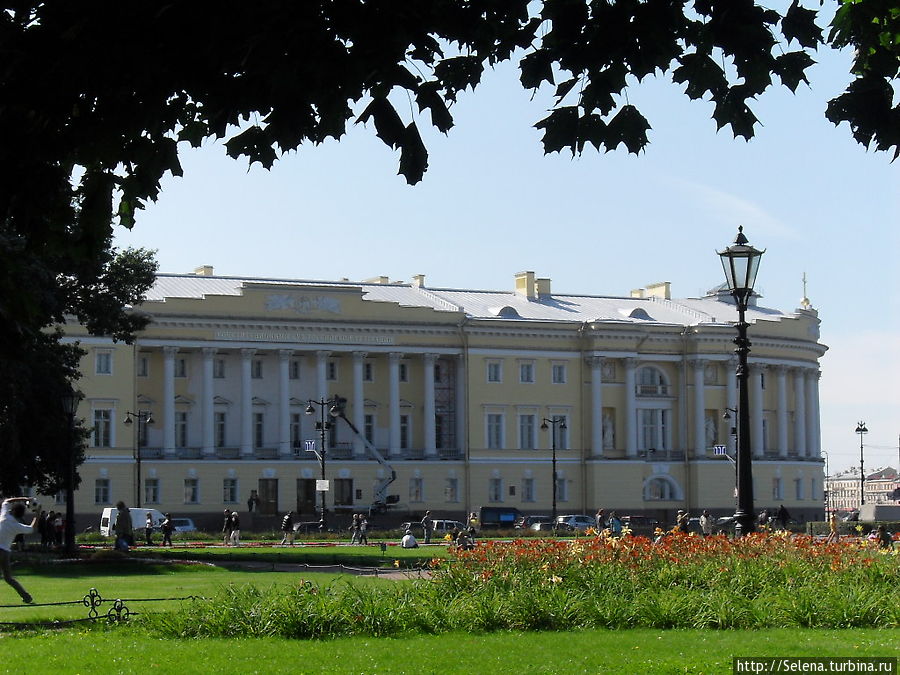 Вид на здание бывшего Сената Санкт-Петербург, Россия