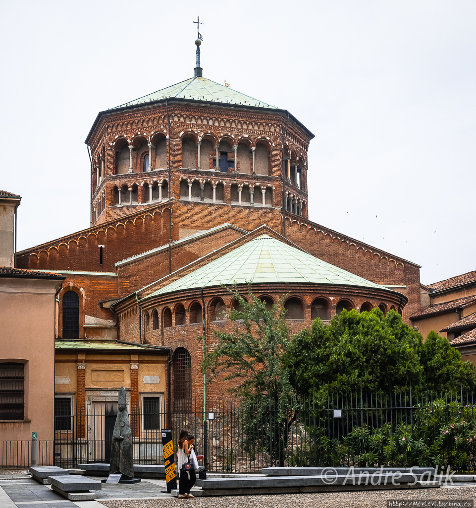 Велосипедная прогулка по Милану Милан, Италия Велосипедная прогулка по Милану Милан, Италия