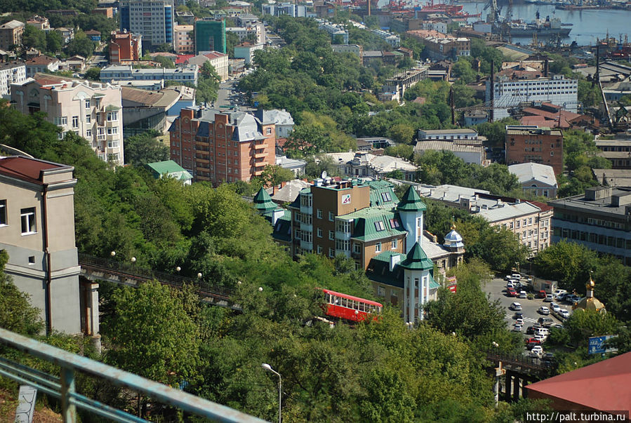 Спешите видеть — вот такой он наш горный трамвайчик. Спешите видеть — вот такой он наш горный трамвайчик.