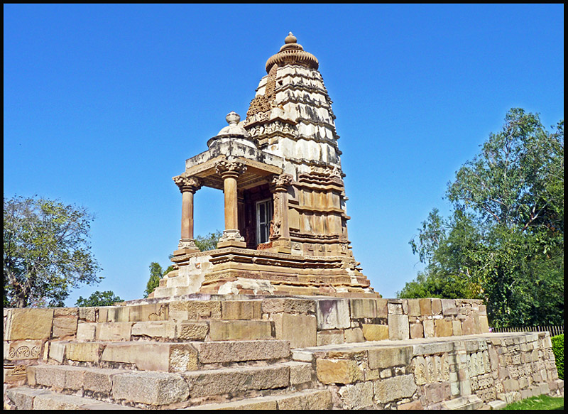Храм Брахмы, восточная группа / Brahma Temple, eastern group