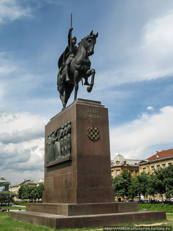 Загреб. Памятник королю Томиславу. Хорватия