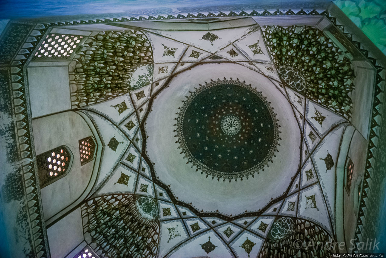 Moshtaghie (Three — Domes) (Kerman) Керман, Иран