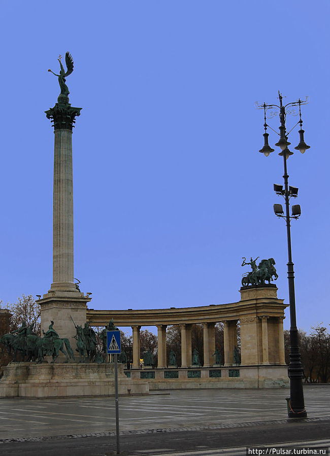 Площадь Героев
Монумент 1000-летия Обретения родины Будапешт, Венгрия