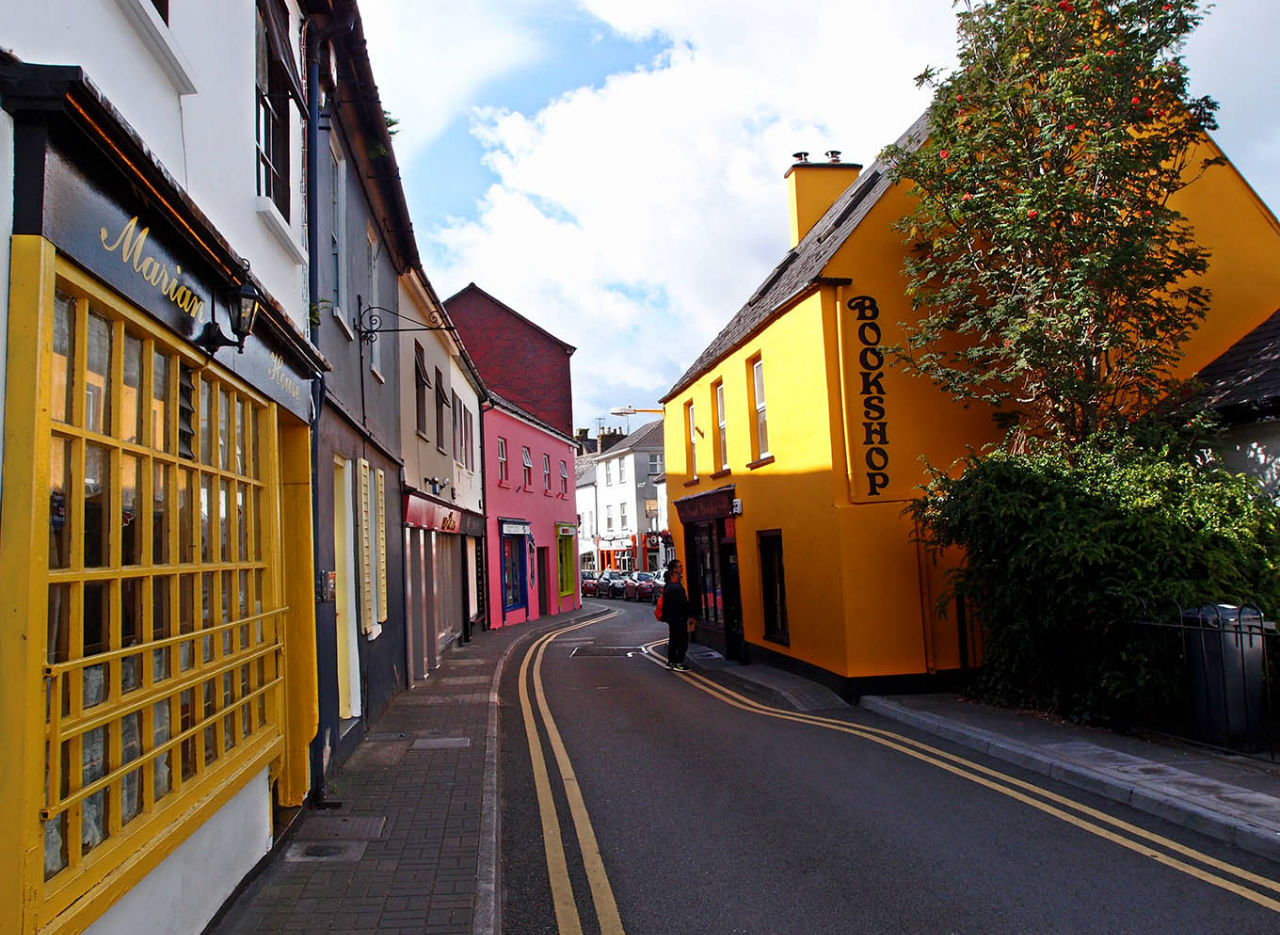 Обаятельный малыш Кинсейл, Ирландия Обаятельный малыш Кинсейл, Ирландия